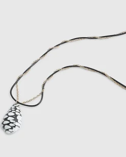 Black Long Shell Pendant Necklace