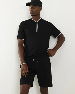 Black Slim Fit Textured Tipped Shorts