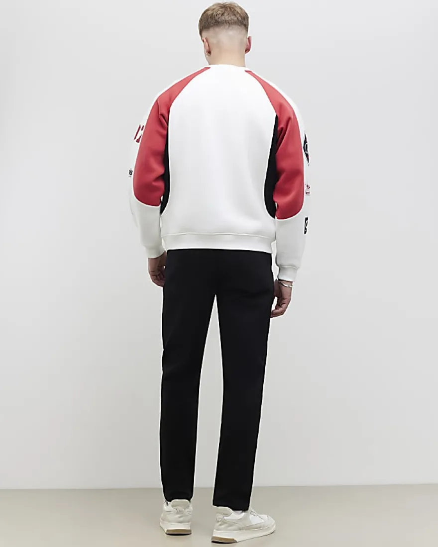 Black Tapered Fit Essential Stretch Jeans