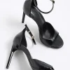 Black Wide Fit Closed Back Heels