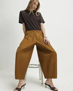 Brown Cotton blend Poplin Barrel Leg Trousers