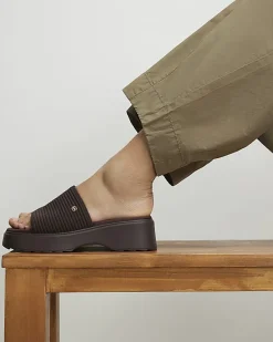 Brown Knitted Flatform Mule Sandals