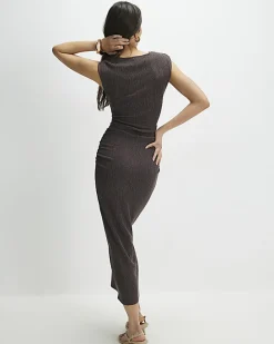 Brown Short Sleeve Textured Ruched Midi Dress
