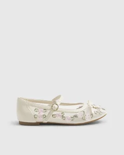 Girls Cream Rose Bud Pumps
