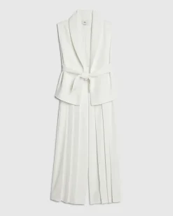 Girls White Sleeveless Blazer Set