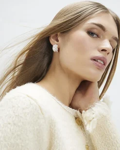 Gold Enamel Daisy Earrings