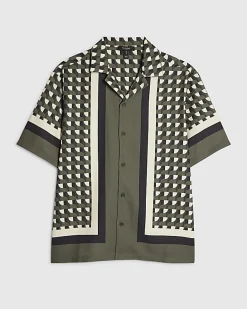 Green Regular Fit Geometric Border Shirt