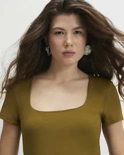 Green Short Sleeve Scoop Neck Bodysuit