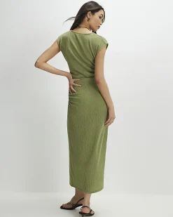 Green Short Sleeve Texture Ruched Midi Dress