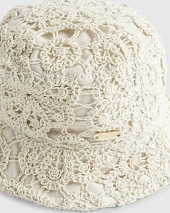 Mini Girls Cream Crochet Hat
