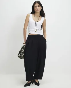 Petite Black Pleated Balloon Leg Trousers