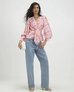 Red Knot Front Print Top