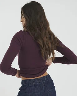 Red Long Sleeve Scallop Trim Top