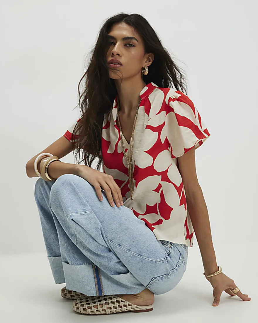 Red Short Sleeve Floral Print Blouse