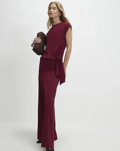 Red Short Sleeve Twist Side Top